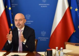 Thumbnail for the post titled: Minister klimatu na szczycie energetycznym: “Dążymy do zmniejszenia emisyjności”